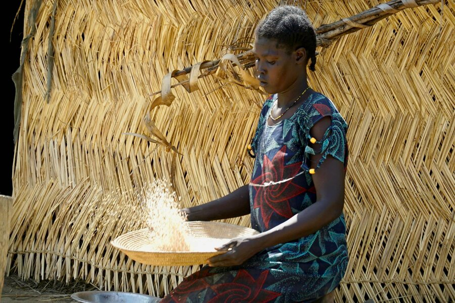 世界粮食计划署的粮食援助是全世界数百万粮食不安全人口的生命线。照片© WFP/Arete/Patrick Meinhardt